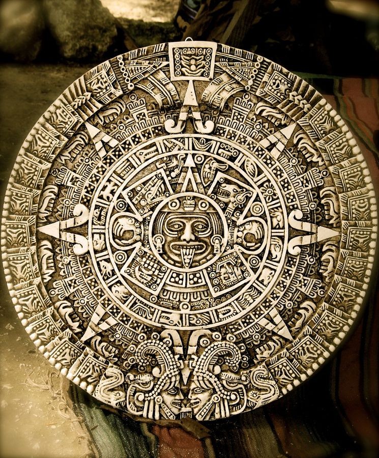 El Calendario Azteca Laborissmo